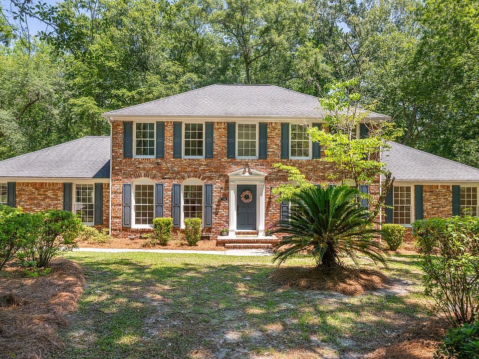 Luxury home at 108 Westminster Avenue, Summerville - sold for $712,500