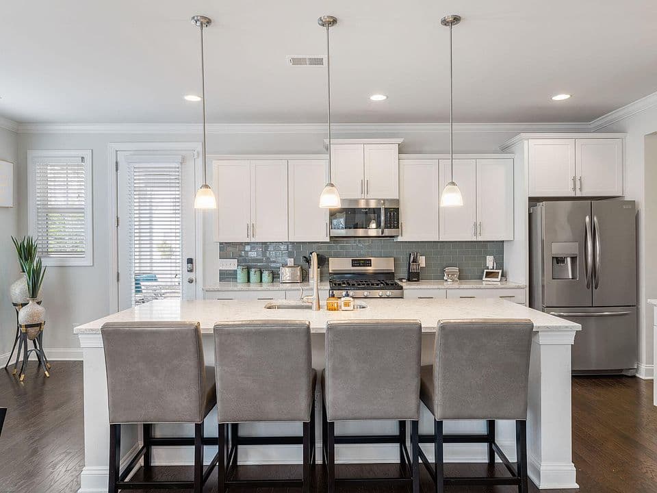 Luxury home at 1588 Grey Marsh Road, Mount Pleasant - sold for $700,000