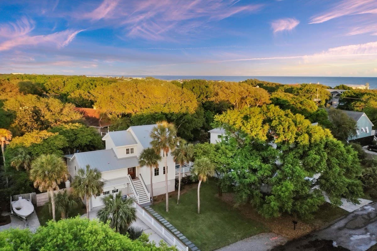 Luxury home at 16 42nd Avenue, Isle of Palms - sold for $2,375,000