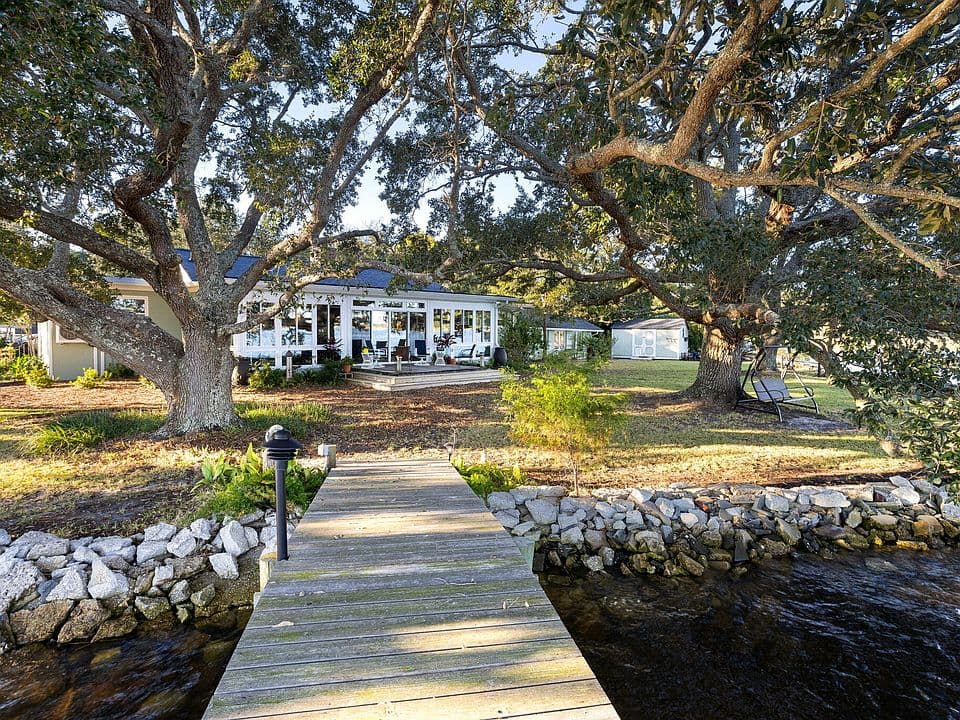 Luxury home at 3531 Old Ferry Road, Johns Island - sold for $1,152,500